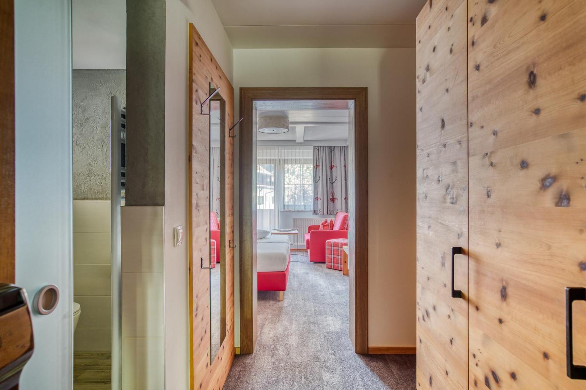 Hotel Jaegerhof Oetz Bilik gambar